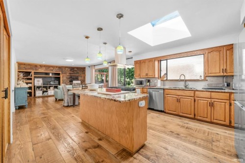 12643 Garibaldi Street, Maple Ridge, BC 