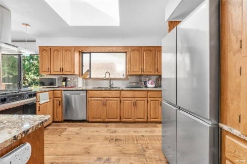 12643 Garibaldi Street, Maple Ridge, BC 