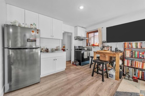 12643 Garibaldi Street, Maple Ridge, BC 