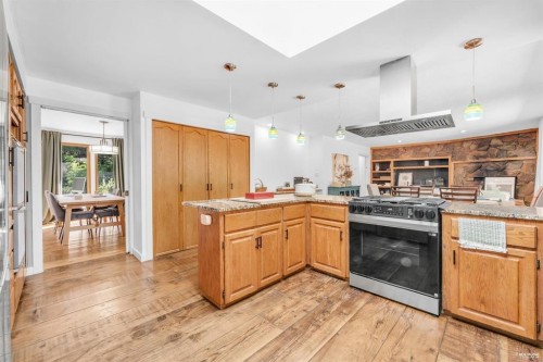 12643 Garibaldi Street, Maple Ridge, BC 