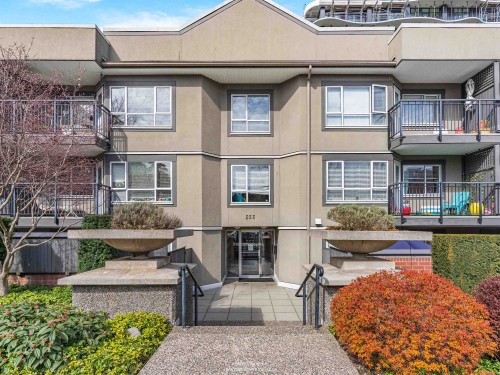 109-555 14Th Avenue W, Vancouver, BC 
