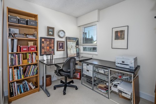 2413 5Th Avenue W, Vancouver, BC 