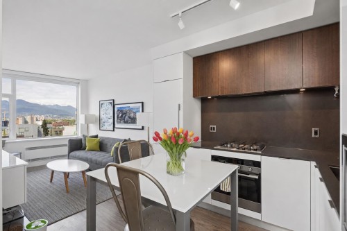 604-209 7Th Avenue E, Vancouver, BC 