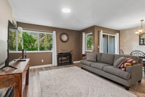 110-1210 Falcon Drive, Coquitlam, BC 