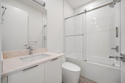 2-6139 Ashworth Avenue, Burnaby, BC 