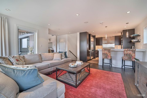 3853 14Th Avenue W, Vancouver, BC 