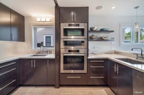 3853 14Th Avenue W, Vancouver, BC 