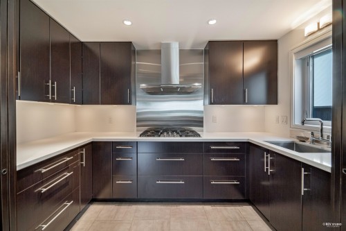 3853 14Th Avenue W, Vancouver, BC 