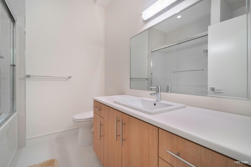 3853 14Th Avenue W, Vancouver, BC 