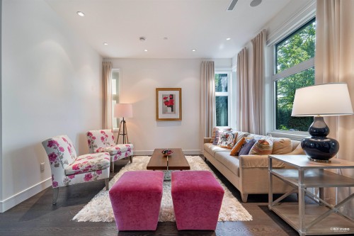 3853 14Th Avenue W, Vancouver, BC 