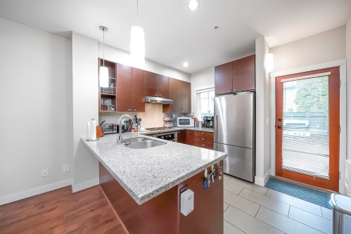 6139 Oak Street, Vancouver, BC 
