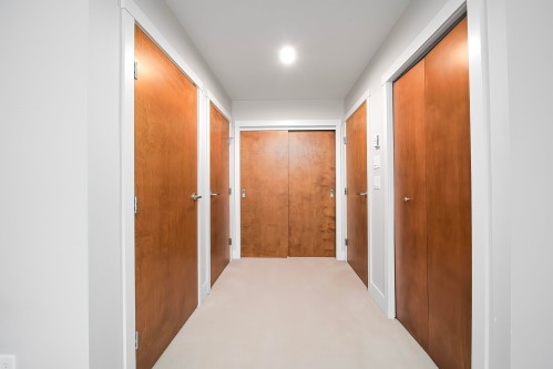 6139 Oak Street, Vancouver, BC 