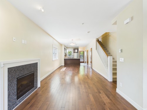 6139 Oak Street, Vancouver, BC 