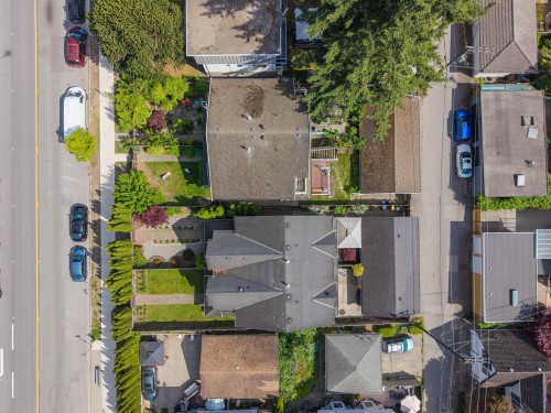 409-411-417-419 3Rd Street E, North Vancouver, BC 