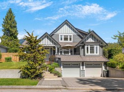 938 Beaumont Drive  North Vancouver, BC V7R 1P4