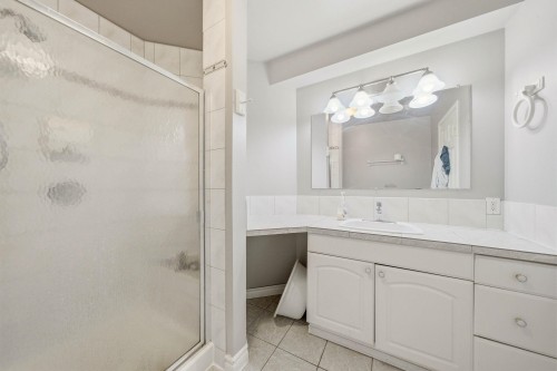 23800 Kanaka Way, Maple Ridge, BC 
