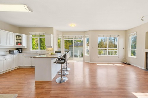 23800 Kanaka Way, Maple Ridge, BC 