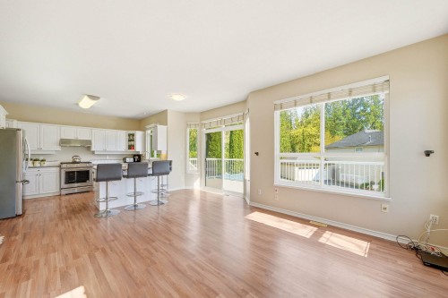 23800 Kanaka Way, Maple Ridge, BC 