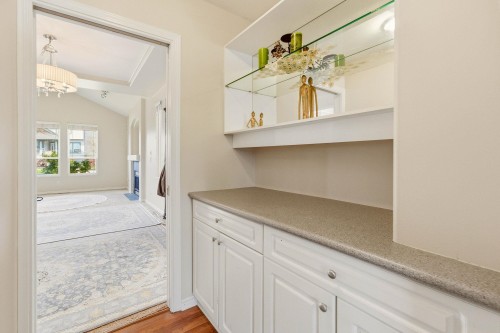 23800 Kanaka Way, Maple Ridge, BC 