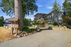 7694 Buller Avenue Burnaby, BC V5J 4S9