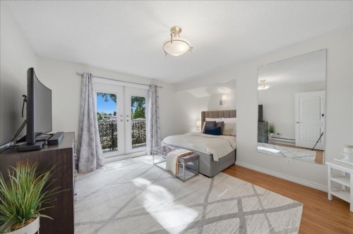 7694 Buller Avenue, Burnaby, BC - Indoor