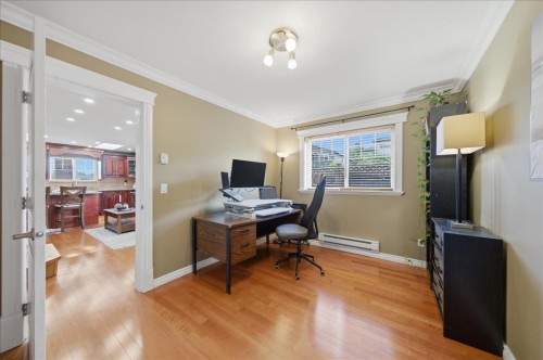 7694 Buller Avenue, Burnaby, BC - Indoor Photo Showing Office