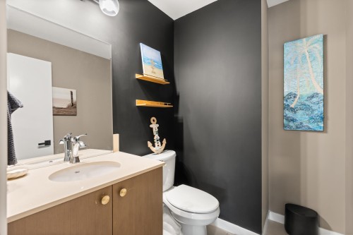 5934 Oldmill Lane, Sechelt, BC 