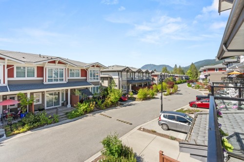 5934 Oldmill Lane, Sechelt, BC 