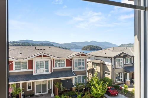 5934 Oldmill Lane, Sechelt, BC 