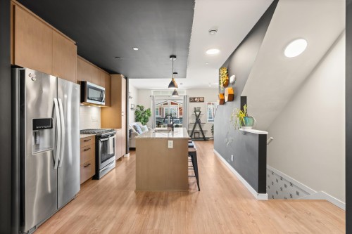 5934 Oldmill Lane, Sechelt, BC 