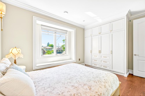 8520 Elsmore Road, Richmond, BC 
