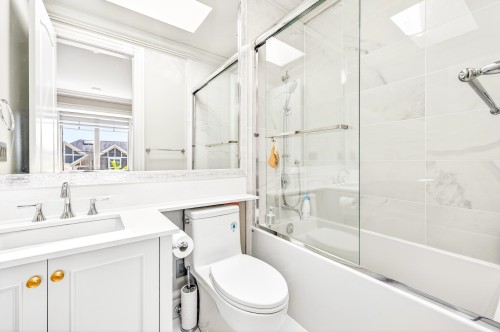 8520 Elsmore Road, Richmond, BC 