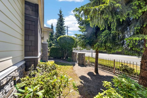 1-9700 No. 3 Road, Richmond, BC 