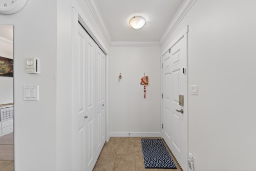 1-9700 No. 3 Road, Richmond, BC 