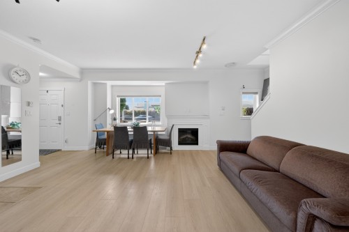1-9700 No. 3 Road, Richmond, BC 