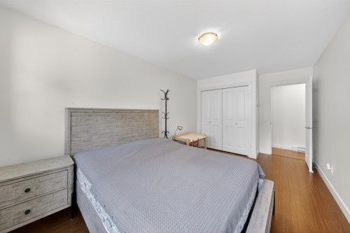 1-9700 No. 3 Road, Richmond, BC 