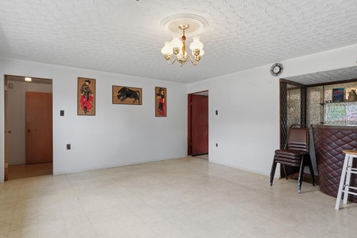 3063 Renfrew Street, Vancouver, BC 