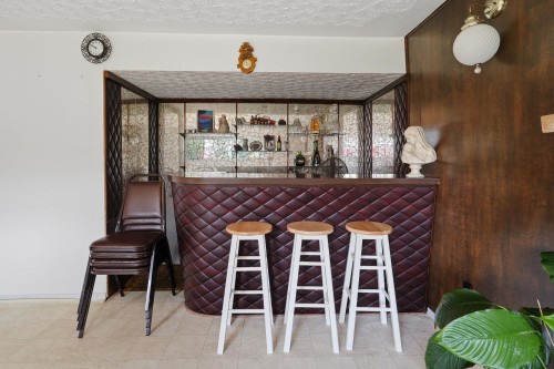3063 Renfrew Street, Vancouver, BC 