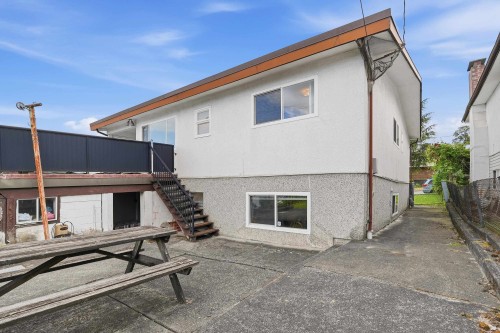 3063 Renfrew Street, Vancouver, BC 