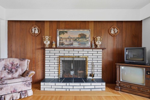 3063 Renfrew Street, Vancouver, BC 