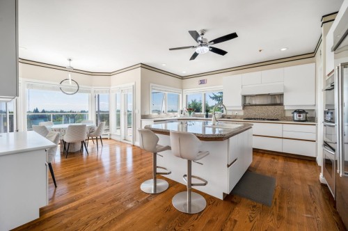 2408 Marine Drive Sw, Vancouver, BC 