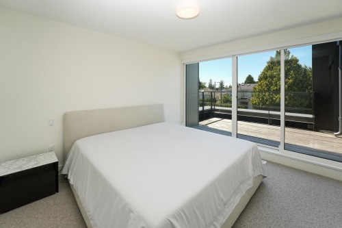 6840 Oak Street, Vancouver, BC 