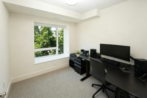 6840 Oak Street, Vancouver, BC 