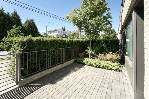 6840 Oak Street, Vancouver, BC 
