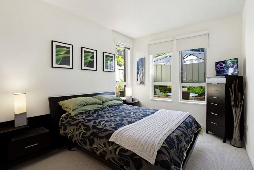 6230 Logan Lane, Vancouver, BC 