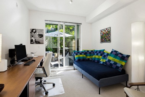 6230 Logan Lane, Vancouver, BC 