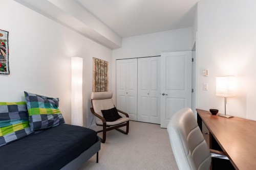 6230 Logan Lane, Vancouver, BC 
