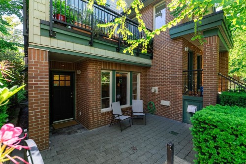 6230 Logan Lane, Vancouver, BC 