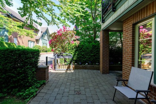 6230 Logan Lane, Vancouver, BC 