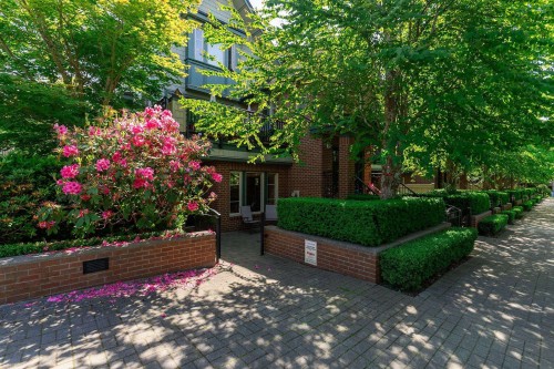 6230 Logan Lane, Vancouver, BC 